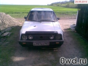 Битый автомобиль Volkswagen Golf